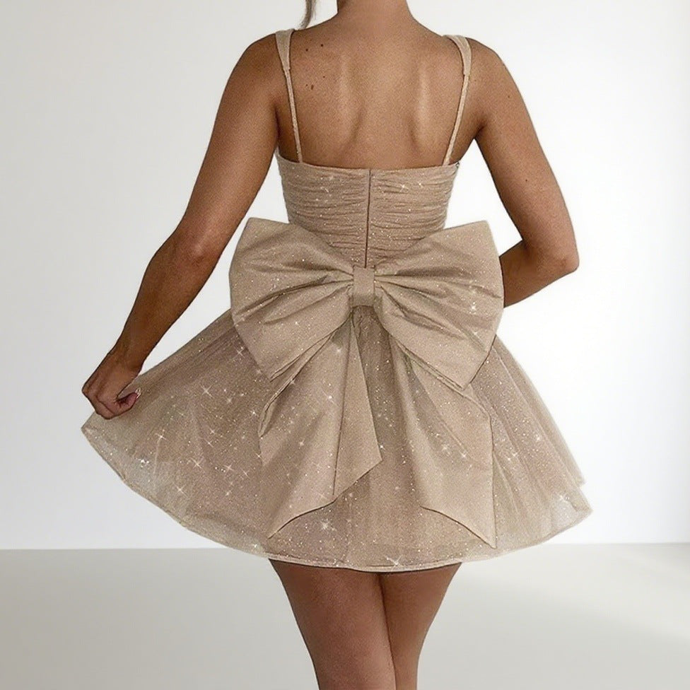 Damen Verspielt-glamouröses Minikleid mit ausgestelltem Rock und dekorativem Schleifen-Detail Echo Archiv