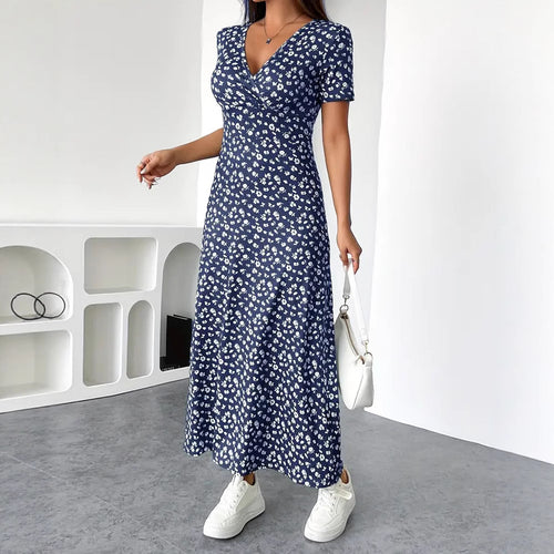 Damen nan tailliertes V-Ausschnitt Wickeloptik Maxikleid aus Viskosejersey mit kurzen Ärmeln und A-Linien-Saum Echo Archiv