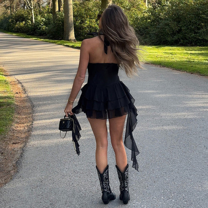 Damen Sommerliches Minikleid mit Rüschendetails und tiefem Ausschnitt Echo Archiv