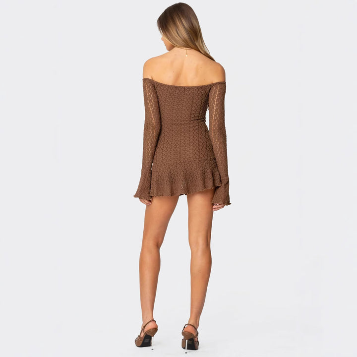 Damen Off-Shoulder Minikleid mit strukturiertem Häkelmuster und schwingendem Saum Echo Archiv