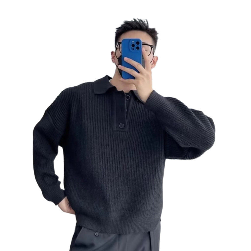 Herren Feinstrick-Polo-Pullover mit Halbschlupf‑Knopfleiste, Rippstruktur und Seitenschlitzen Echoarchiv
