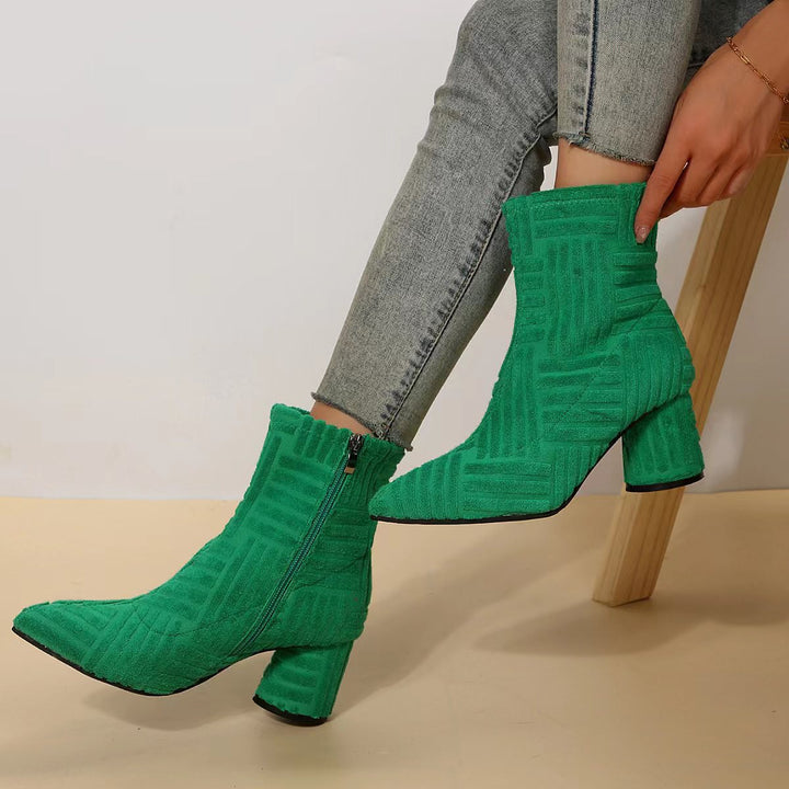 Damen Texturierte Ankle-Boots aus Frottee mit spitz zulaufender Vorderkappe und Blockabsatz Echoarchiv