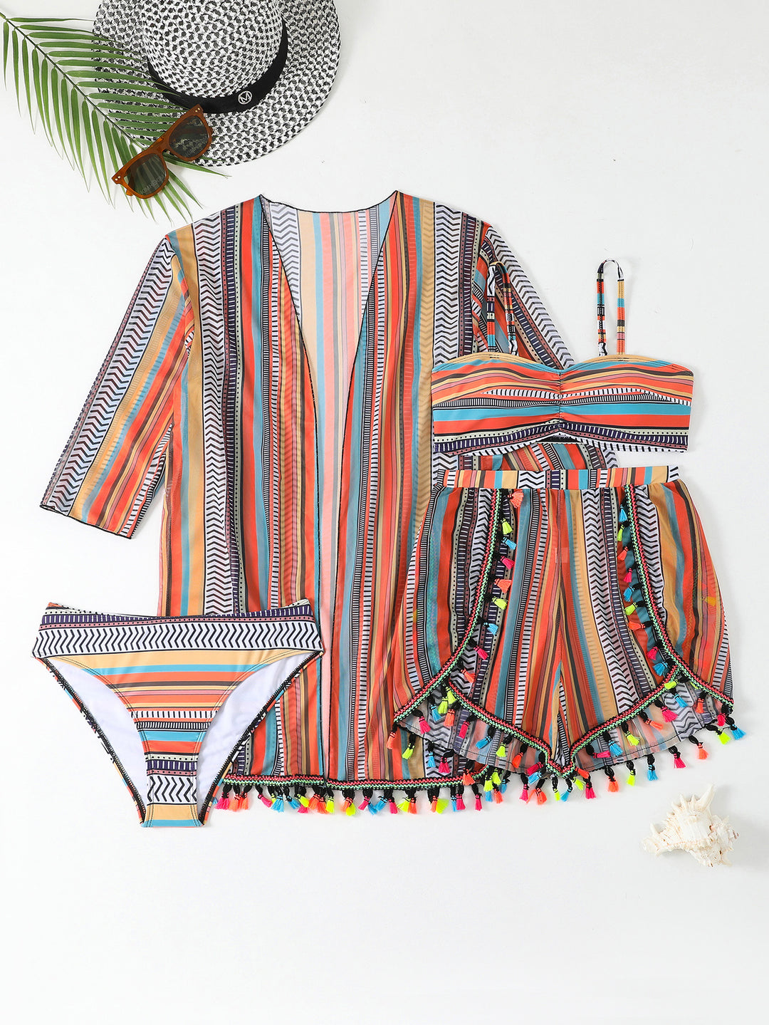 Damen Bikiniset mit trendigem Strandkimono und bunten Quasten Echo Archiv