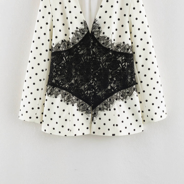 Damen Taillierter Blazer mit Spitzenbesatz und Punktemuster Echo Archiv