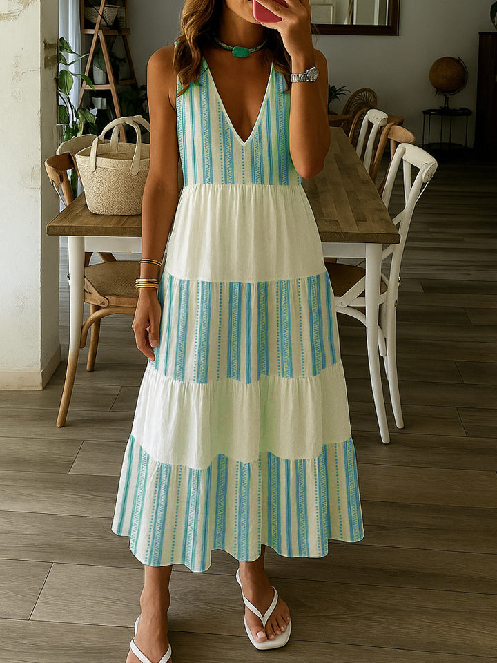 Damen Sommerliches Maxikleid mit tiefem V-Ausschnitt und breitem Rock Echo Archiv