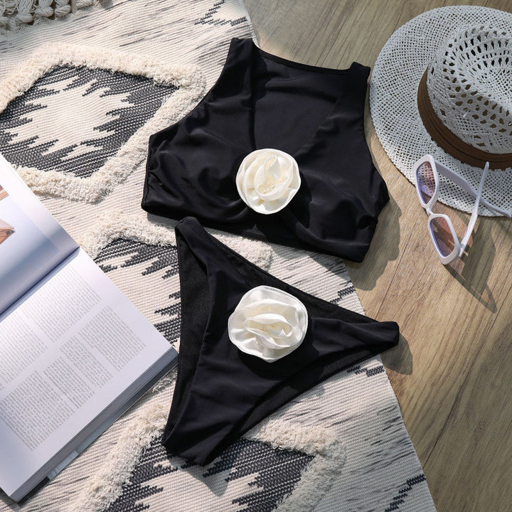 Damen Hochgeschnittenes Bikini-Set mit eleganter Blumenapplikation Echo Archiv