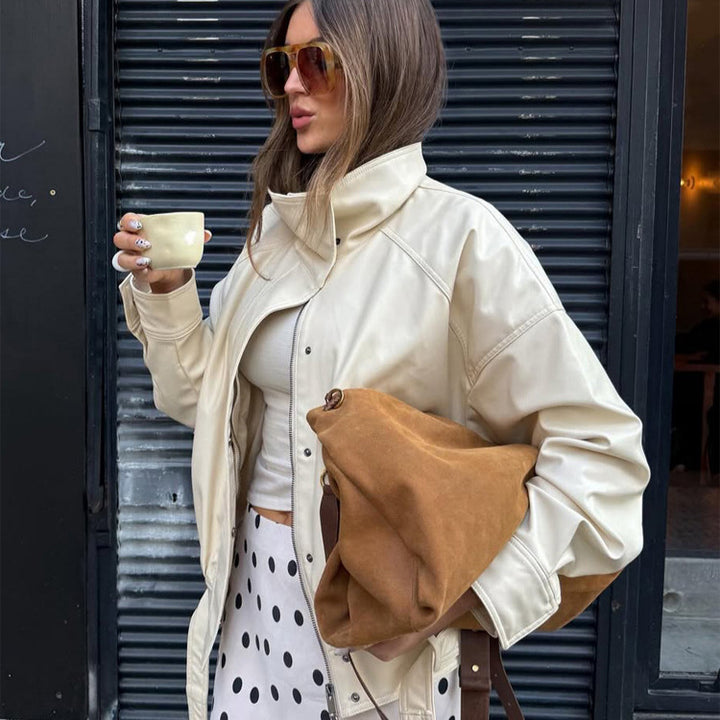 Damen Oversize-Lederimitatjacke mit Stehkragen und Tunnelzug Echoarchiv