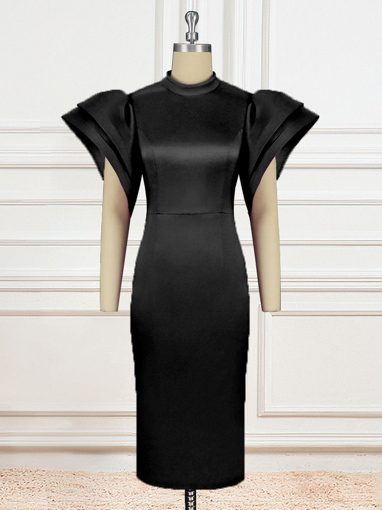 Damen Figurbetontes Kleid mit voluminösen Puffärmeln Echo Archiv