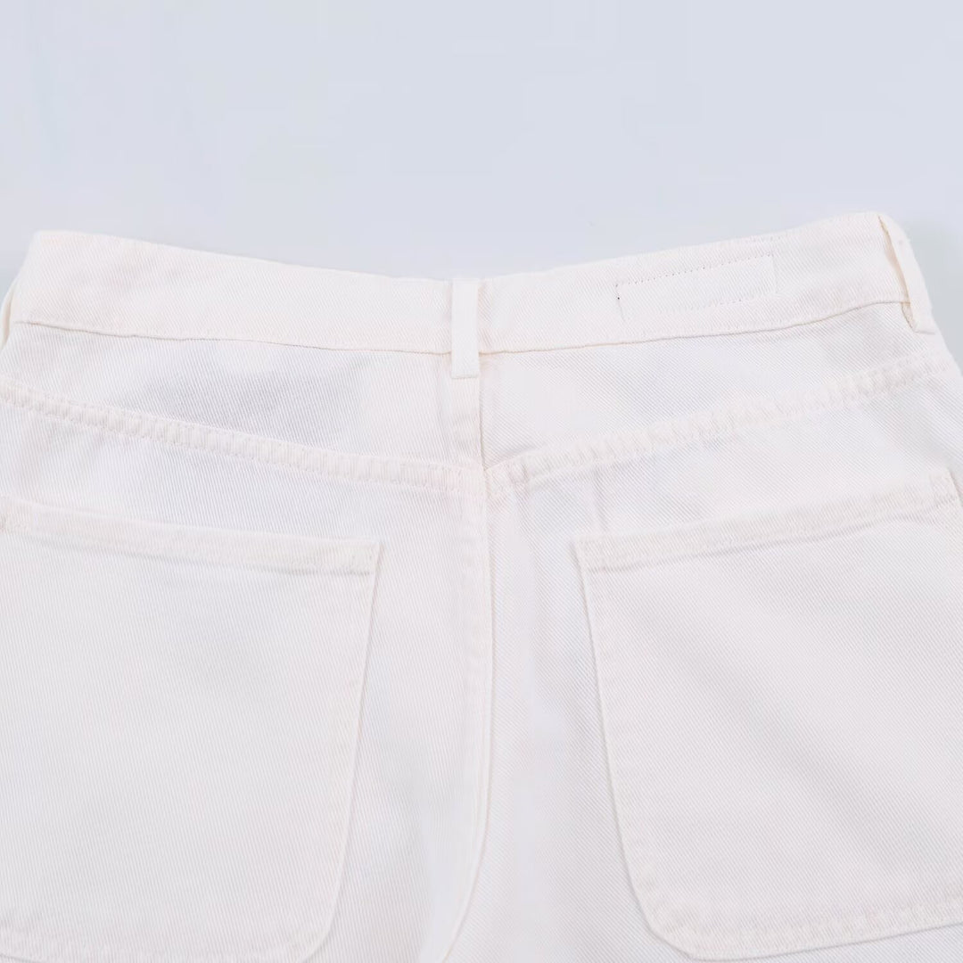 Damen High-Waist Wide‑Leg Jeans mit aufgesetzten Fronttaschen und Mittelnaht-Detail Echoarchiv