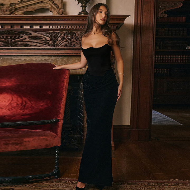 Damen elegantes A-Linien-Maxikleid mit gerafftem Oberteil und trägerlosem Design Echo Archiv