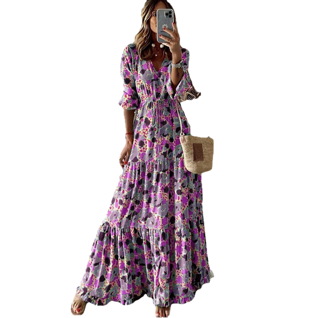 Damen Maxikleid mit Blumenprint, V‑Ausschnitt, Stufenvolant und Tunnelzugtaillen – Valéora