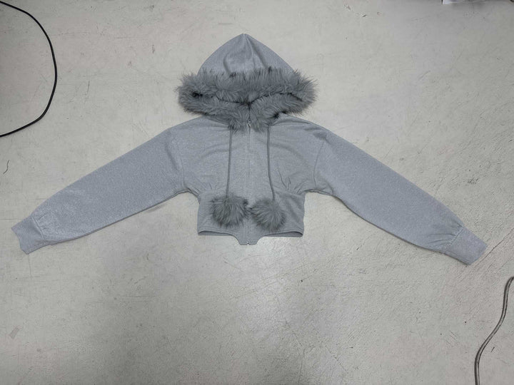 Damen nan kurzes Kapuzen‑Sweatshirt mit Kunstfellbesatz, Reißverschluss und Pompon-Kordeln Echo Archiv