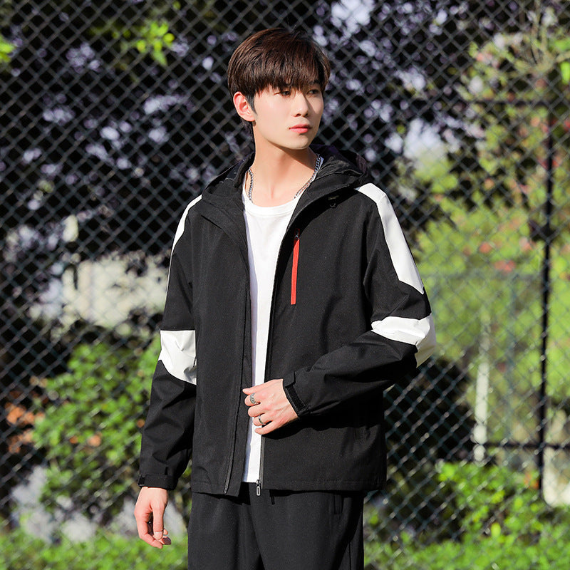 Herren Sportliche Softshell-Outdoorjacke mit Kapuze, Colorblock-Ärmel und wasserabweisender Membran Echoarchiv