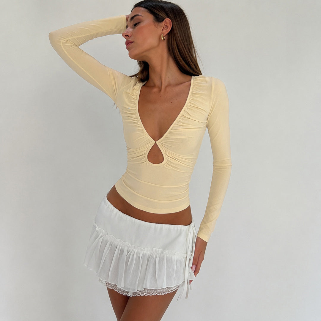 Damen nan tailliertes Langarmshirt mit tiefem V-Ausschnitt, Raffung und Schlüssel‑Cutout Echo Archiv