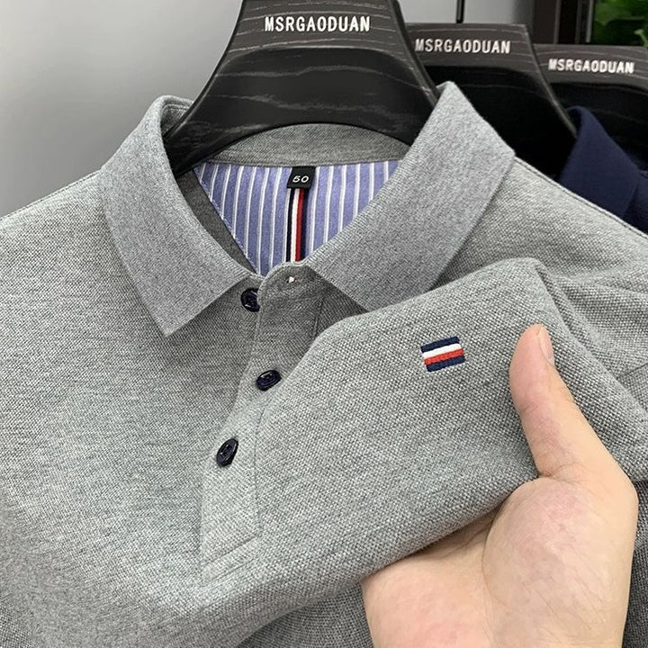 Herren Polohemd mit strukturiertem Stoff und modischem Kragen Echoarchiv