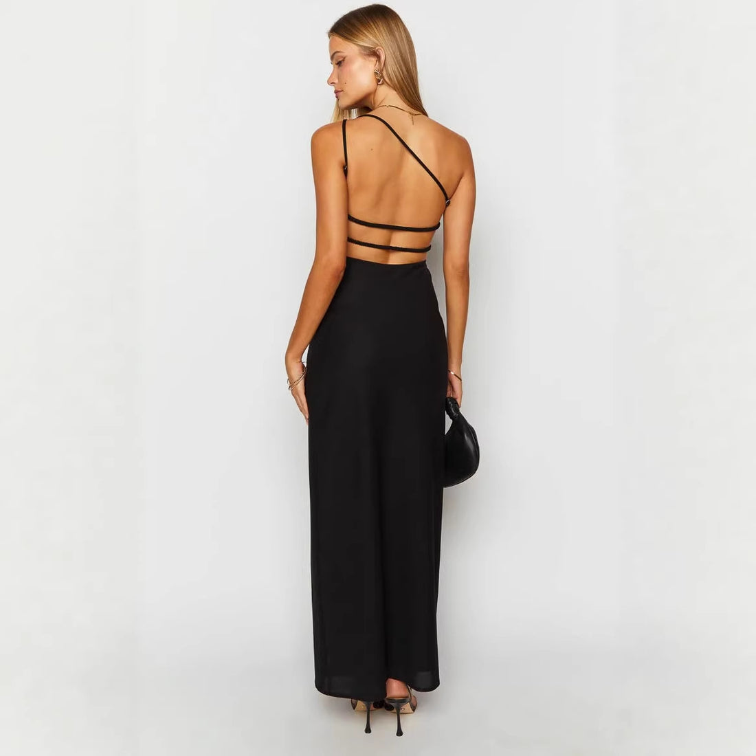 Damen Maxi-Kleid mit asymmetrischem Ausschnitt – Valéora