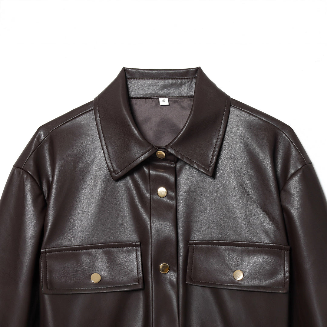 Damen taillierte Kunstleder-Hemdjacke mit Bindegürtel und Pattentaschen – Célinea