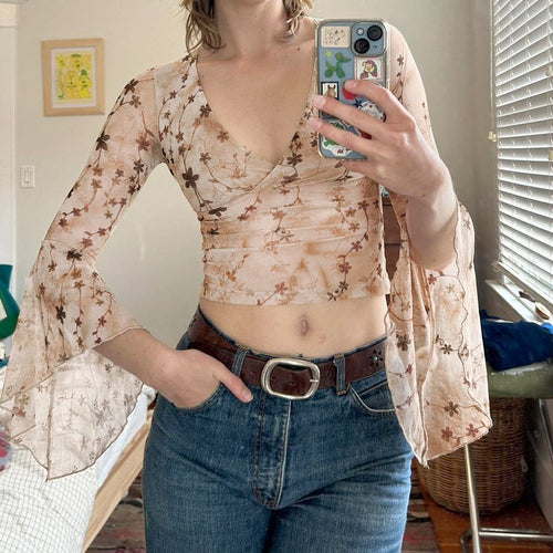 Damen Wickeloberteil mit voluminösen Ärmeln und floralem Print Echo Archiv