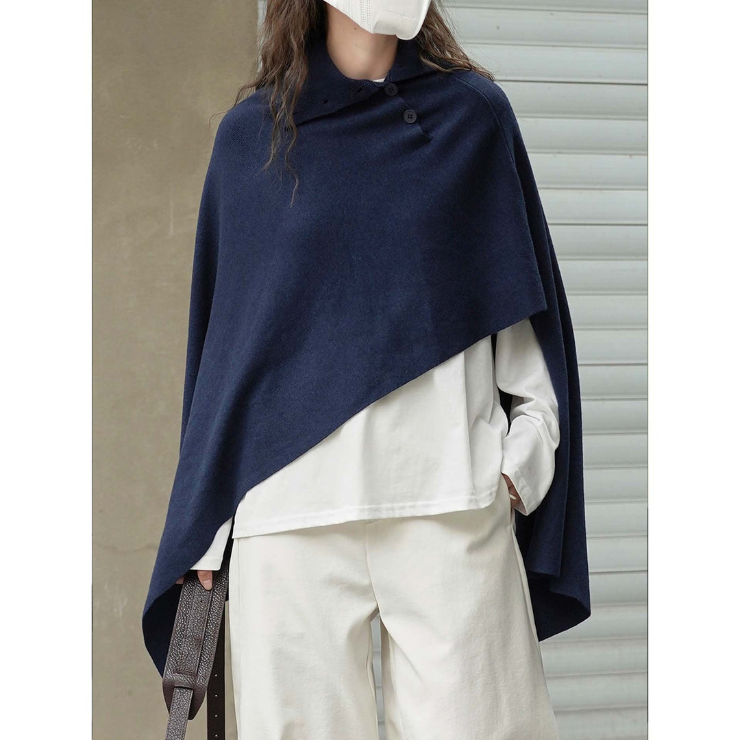 Damen Asymmetrisches Strickponcho mit Knopfkragen und Oversize-Silhouette Echoarchiv
