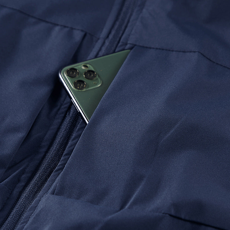 Herren Leichte Outdoor-Utilityweste mit Mesh‑Futter, windabweisender Microfaser und sicheren Reißverschlusstaschen Echoarchiv