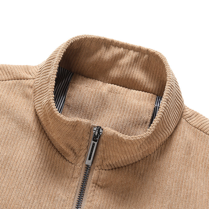 Herren nan feiner Cordblouson mit Stehkragen, gestreiftem Innenfutter und verdeckten Druckknopftaschen Echo Archiv