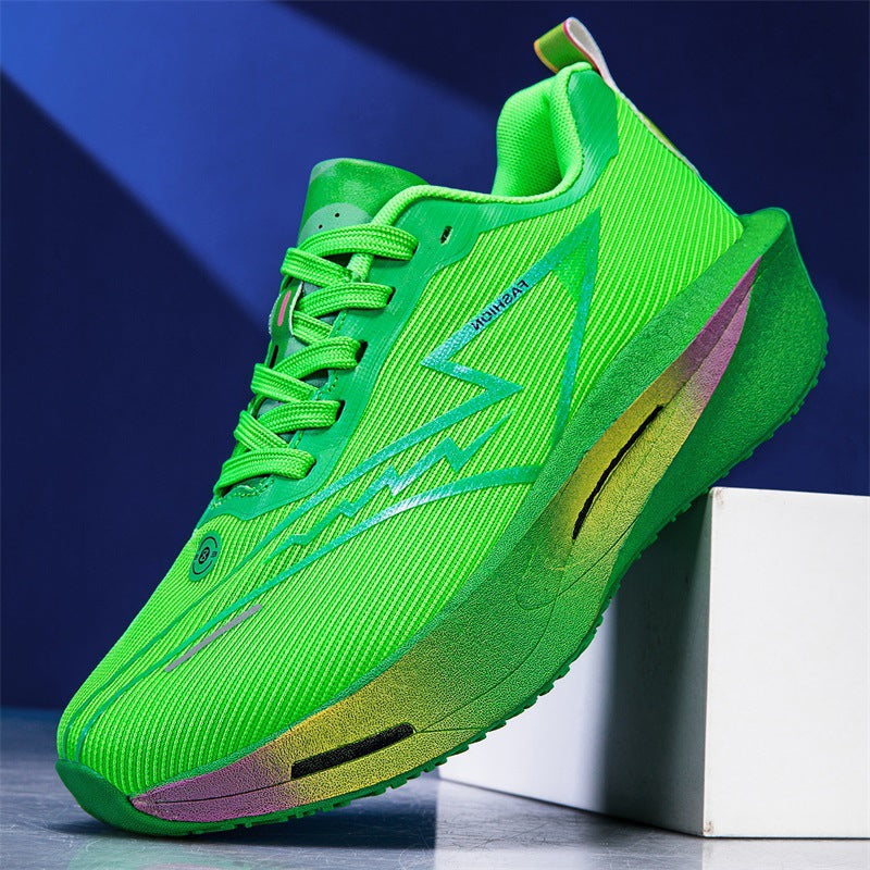 Unisex leichter Performance Laufschuh mit gedämpfter Plateausohle und atmungsaktivem Mesh – Tavélo