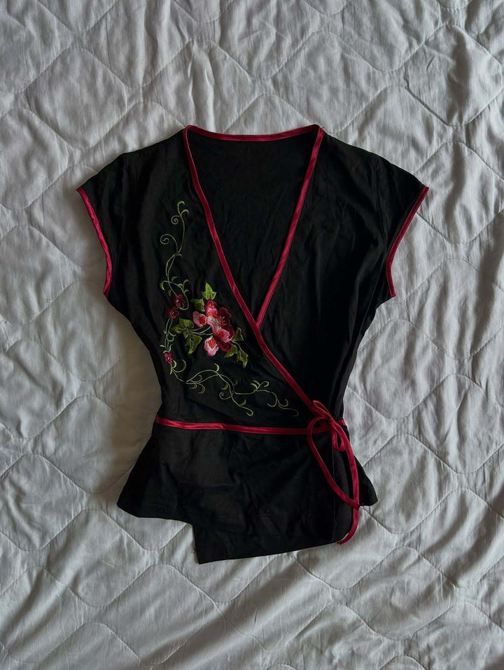 Damen Blusenkleid mit floralen Stickereien Echo Archiv