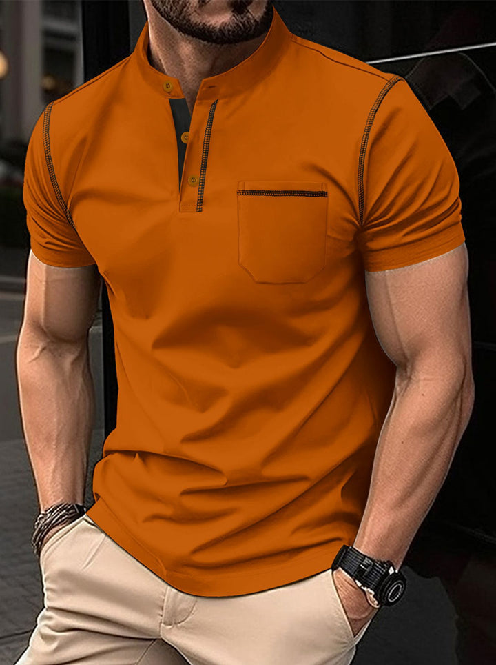 Herren Poloshirt mit modernem Henley-Kragen und praktischem Brusttasche Echoarchiv