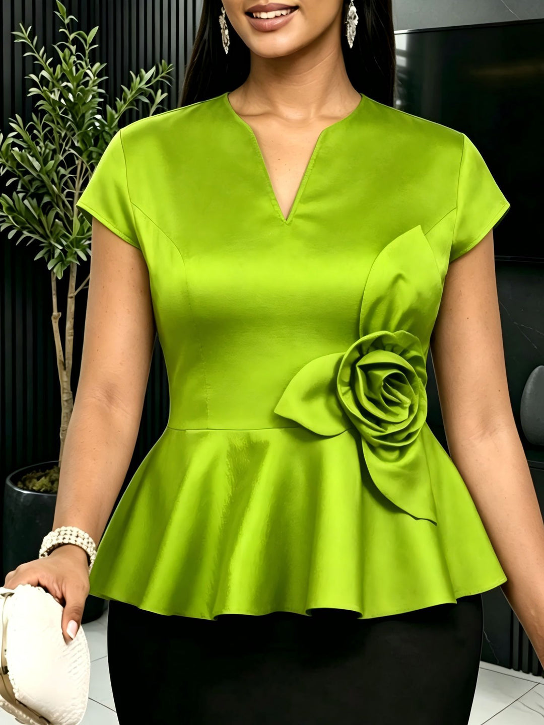 Damen elegantes Peplum-Oberteil mit floralem Detail Echo Archiv