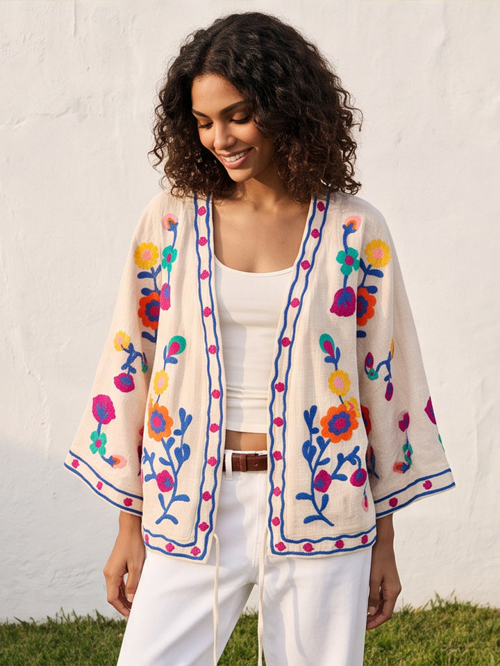 Damen bestickte Leinen‑Überwurfjacke mit folkloristischen Blumenapplikationen Echoarchiv