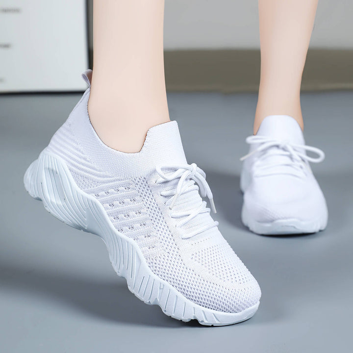 Damen nan gestrickter Slip-On Sneaker mit sockenähnlichem Schaft und dämpfender Profillaufsohle Echo Archiv