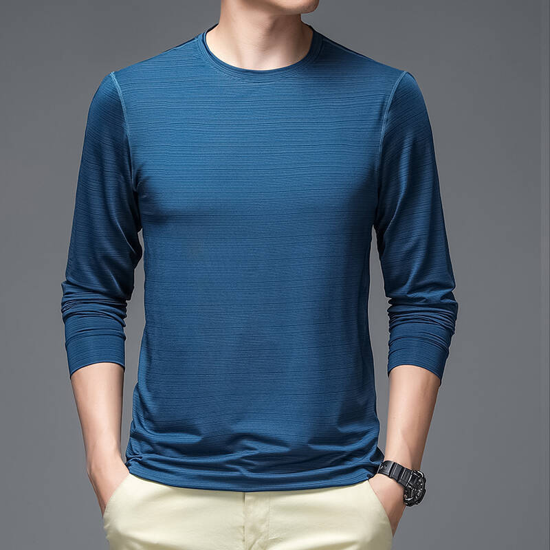 Herren Sportliches Funktionsshirt mit innovativer Textur Echoarchiv