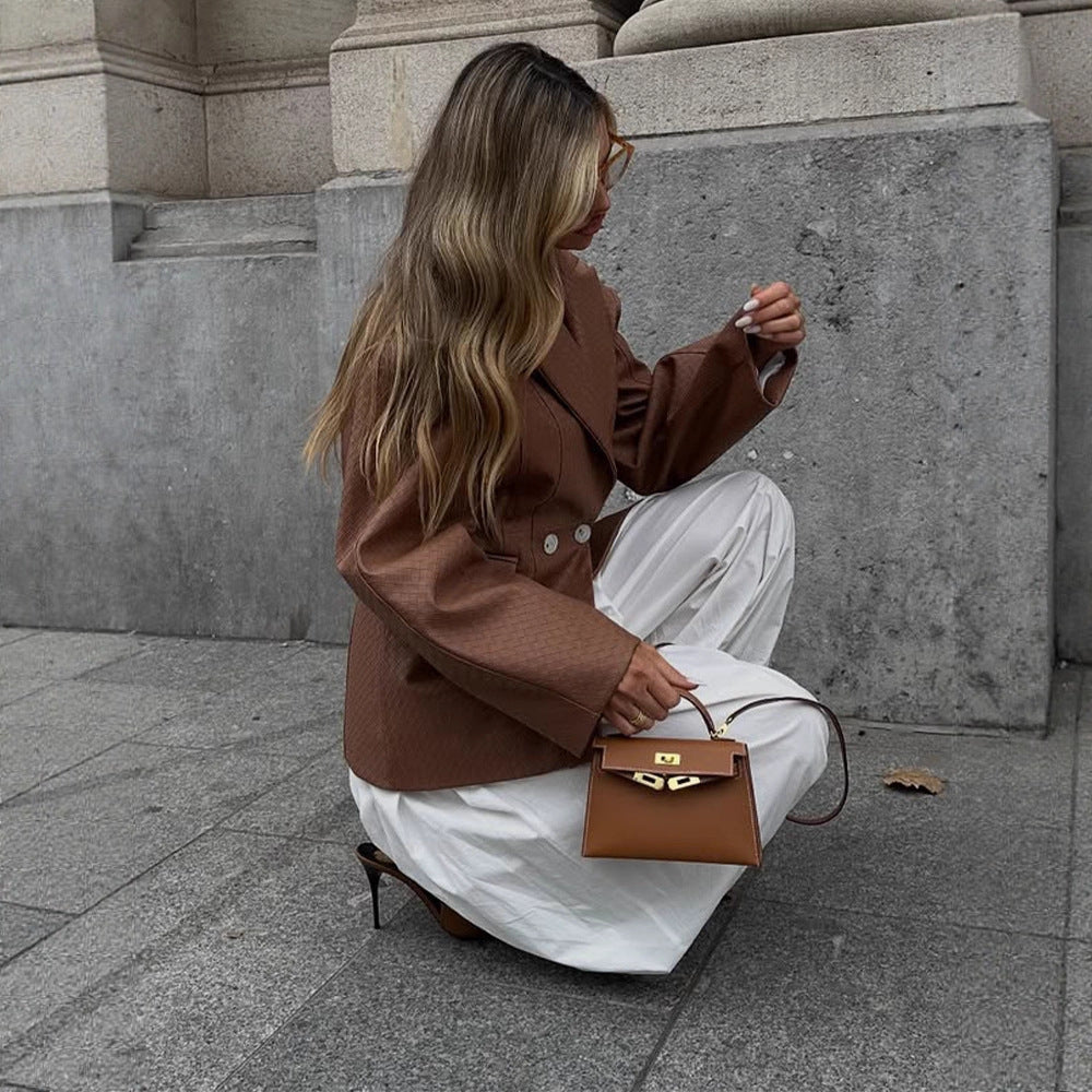Damen Boxy-Blazer mit taillierter Drapierung und strukturierter Lederimitat-Optik Echoarchiv