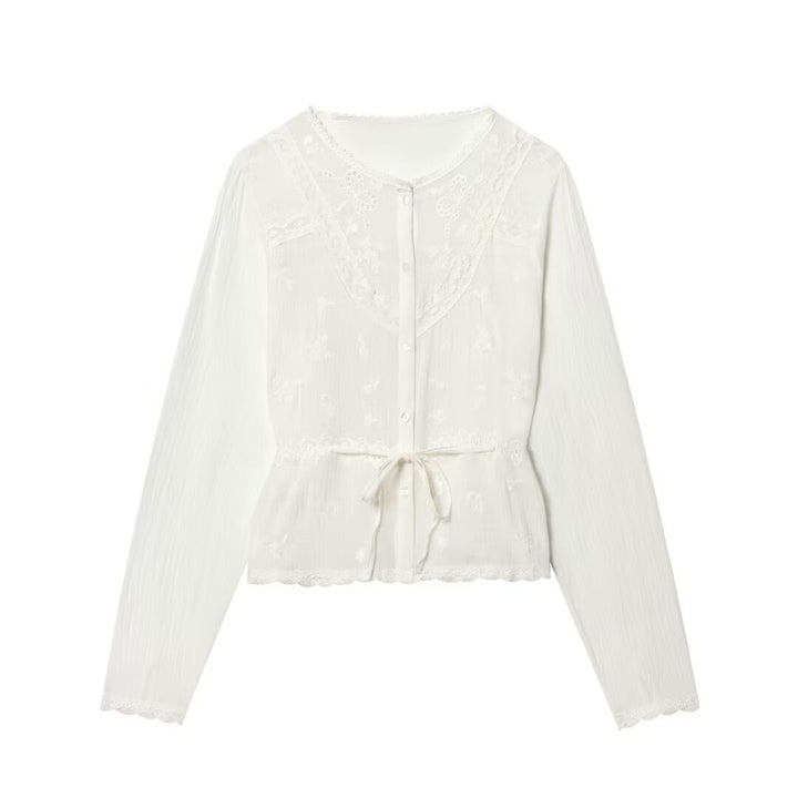 Damen Leichte Stickerei‑Bluse mit Spitzenkragen, Bindeband‑Taillierung und Knopfleiste Echo Archiv
