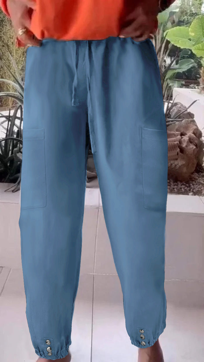Damen Cargo-Jogginghose mit Kordelzug, aufgesetzten Taschen und Knopfmanschetten – Avélisse