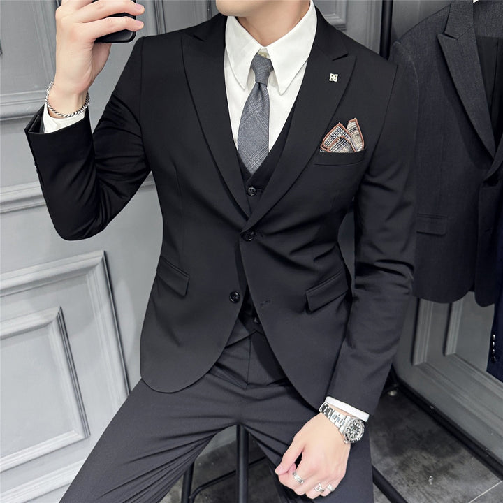 Herren Slim-Fit Businessanzug mit Weste, schmalem Revers und feiner Struktur Echo Archiv