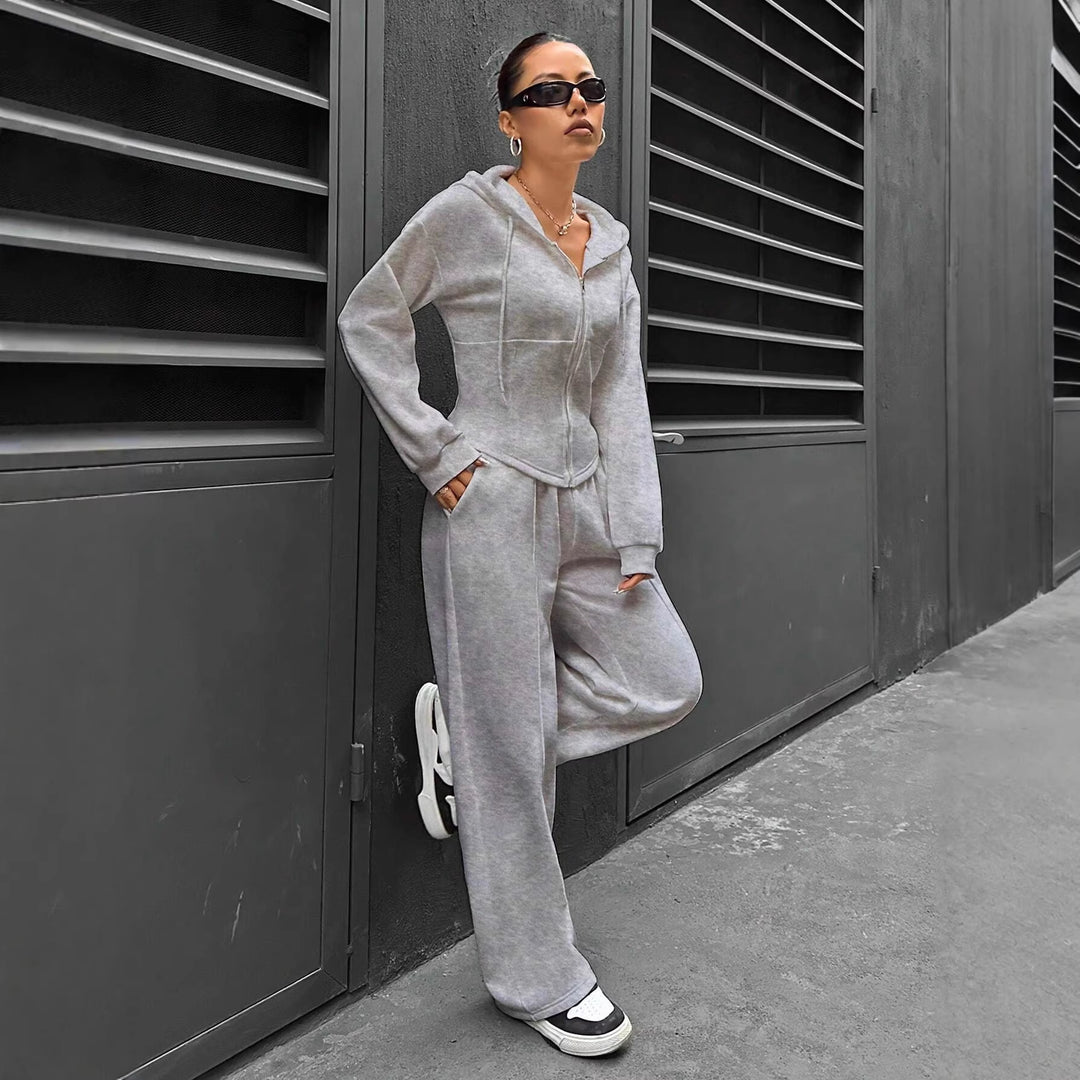 Damen Zip-Hoodie und weite Sweatpants Set mit taillierter Nahtführung Echo Archiv