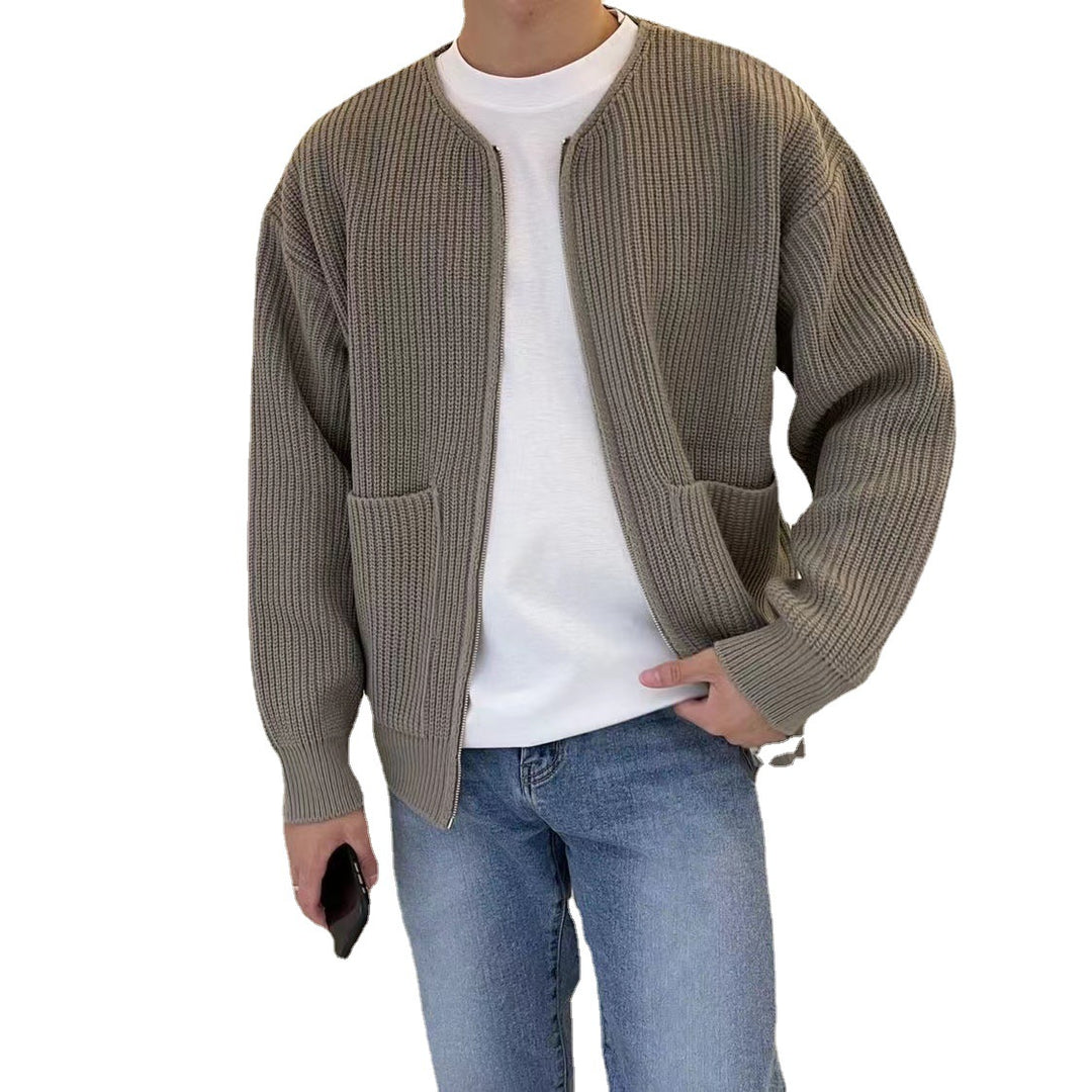 Herren Grobstrick-Jacke mit voluminösen Ärmeln und steigendem Kragen Echoarchiv