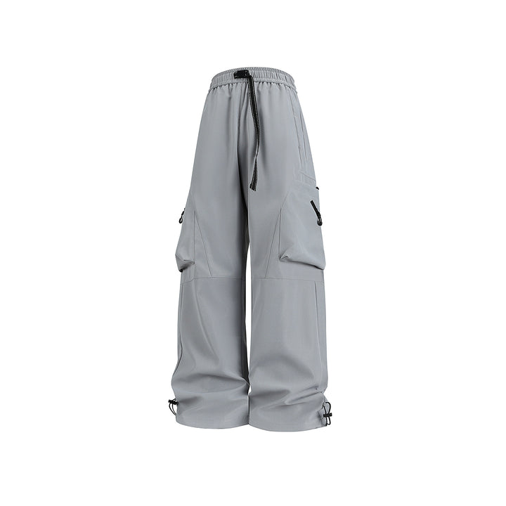 Herren Baggy-Cargo-Hose im Tech-Utility-Stil mit großvolumigen Klapptaschen, elastischem Bund und verstellbarem Kordelsaum Echo Archiv