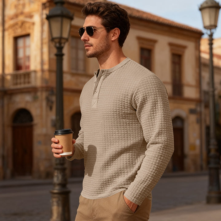 Herren Langarm-Henley-Shirt mit strukturiertem Design Echoarchiv