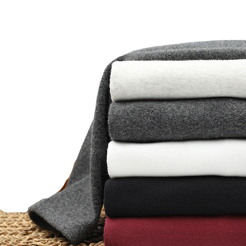 Herren Langarmshirt mit asymmetrischem Kragen und weichem Material Echoarchiv