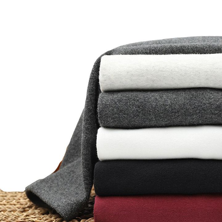 Herren Langarmshirt mit asymmetrischem Kragen und weichem Material Echoarchiv