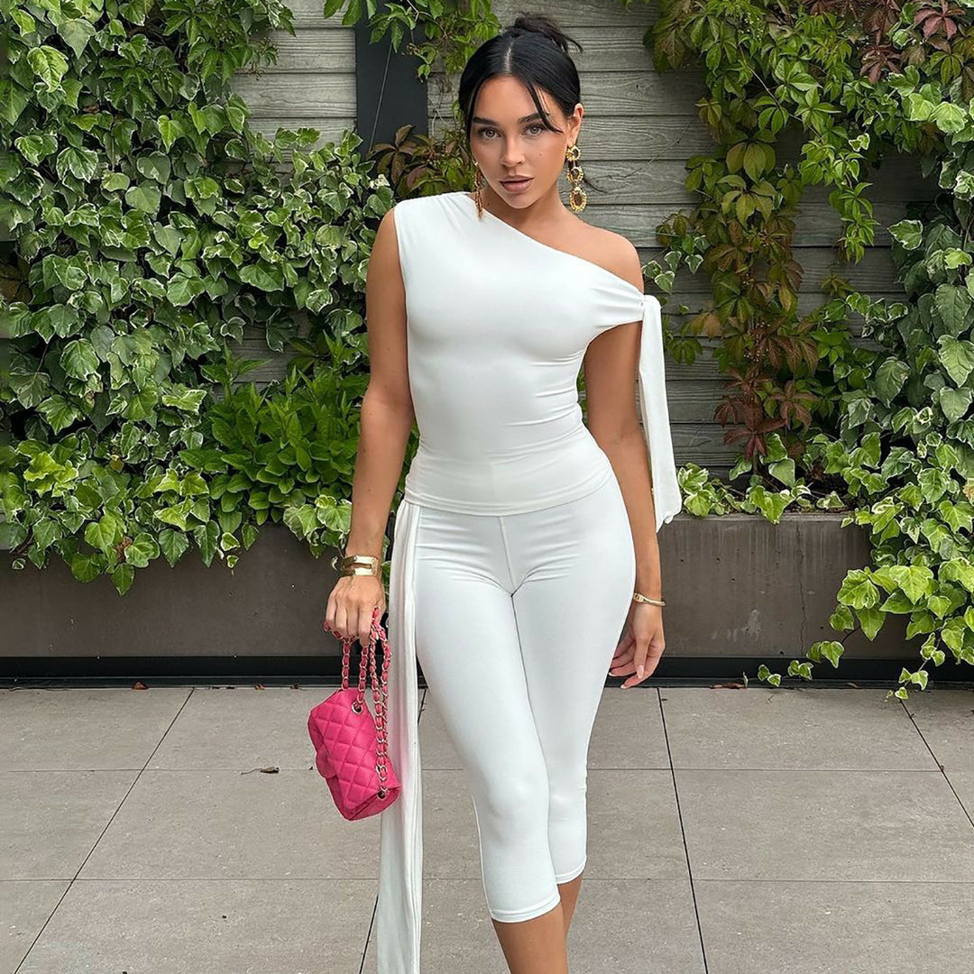 Damen Einseitiger Jumpsuit mit exklusiven Drapierungen Echo Archiv