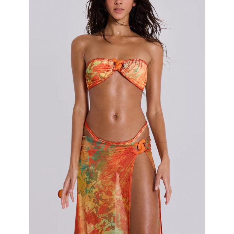 Damen Strandkleid mit floralem Wickeldetail und raffiniertem Bindeband Echo Archiv