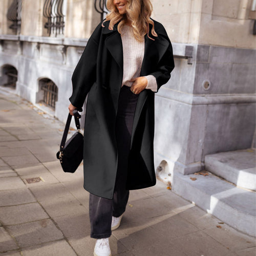 Damen Oversize-Mantel mit weitem Revers, überschnittener Schulter und verdeckter Knopfleiste – Montévia