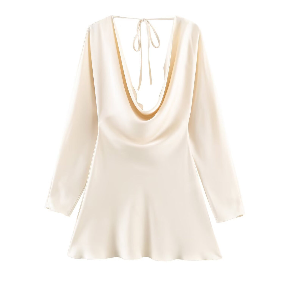 Damen Kurzes Satin-Minikleid mit tiefem Wasserfall‑Rücken, V‑Ausschnitt vorne und langen Ärmeln Echoarchiv