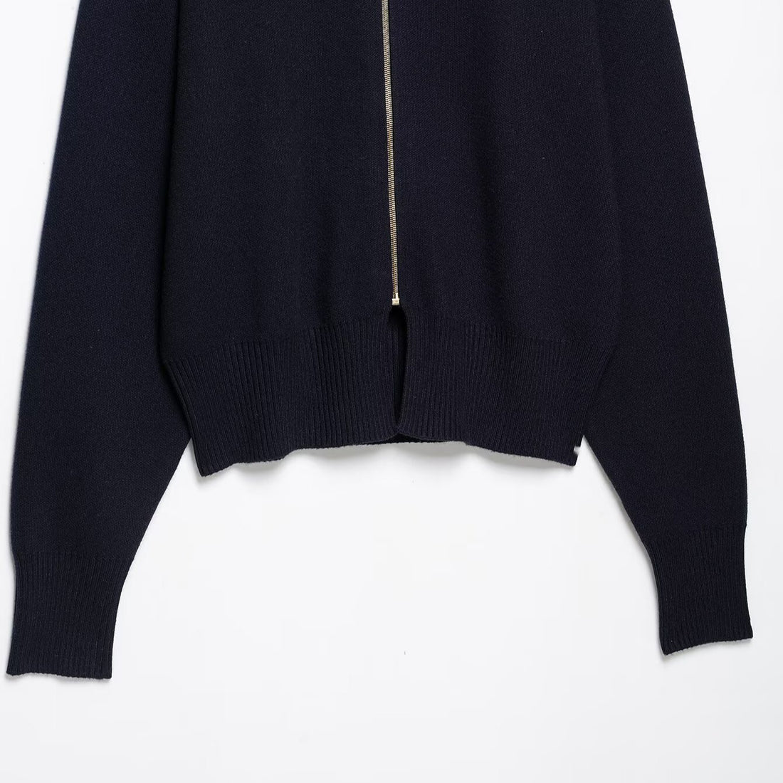 Damen Cropped Strickjacke mit Stehkragen und durchgehendem Reißverschluss Echoarchiv