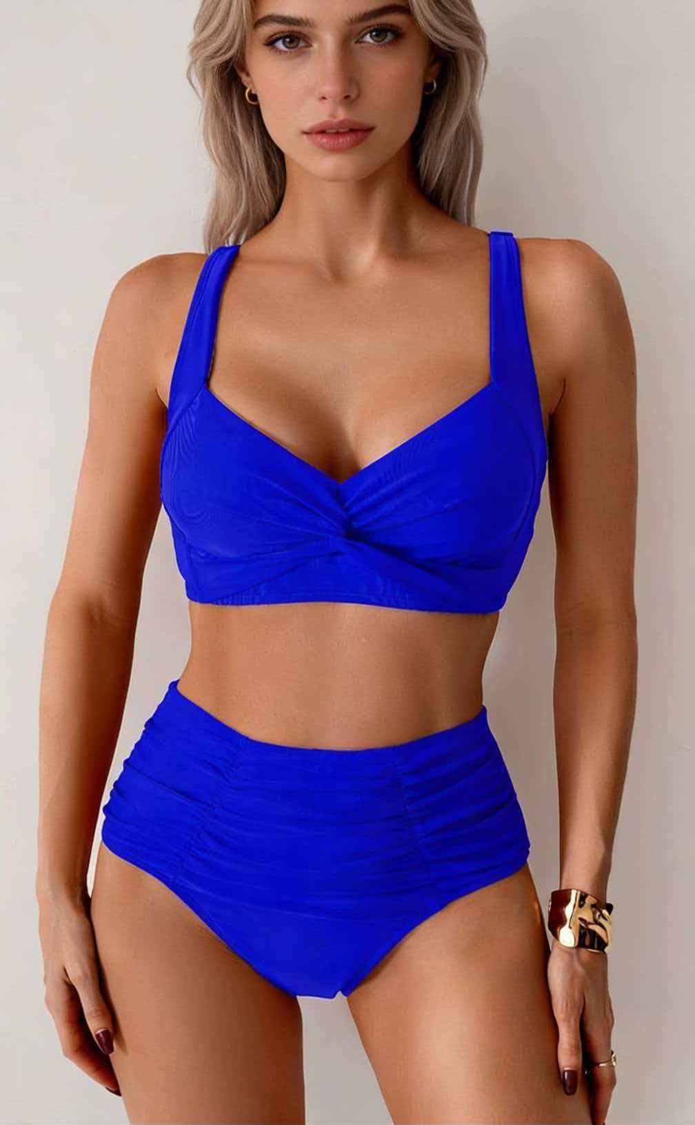 Damen Hochgeschnittenes Bikini-Set mit Twist-Oberteil Echo Archiv
