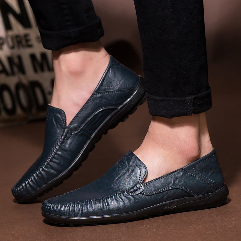 Herren Lederloafer im Mokassin-Stil mit handgenähter Ziernaht, elastischen Seiteneinsätzen und rutschfester Gummilaufsohle Echo Archiv