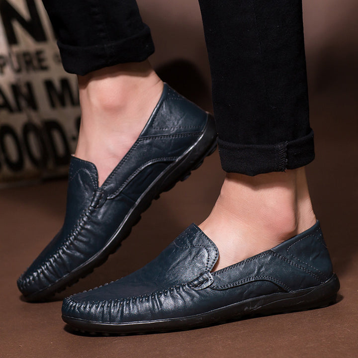 Herren Lederloafer im Mokassin-Stil mit handgenähter Ziernaht, elastischen Seiteneinsätzen und rutschfester Gummilaufsohle Echo Archiv